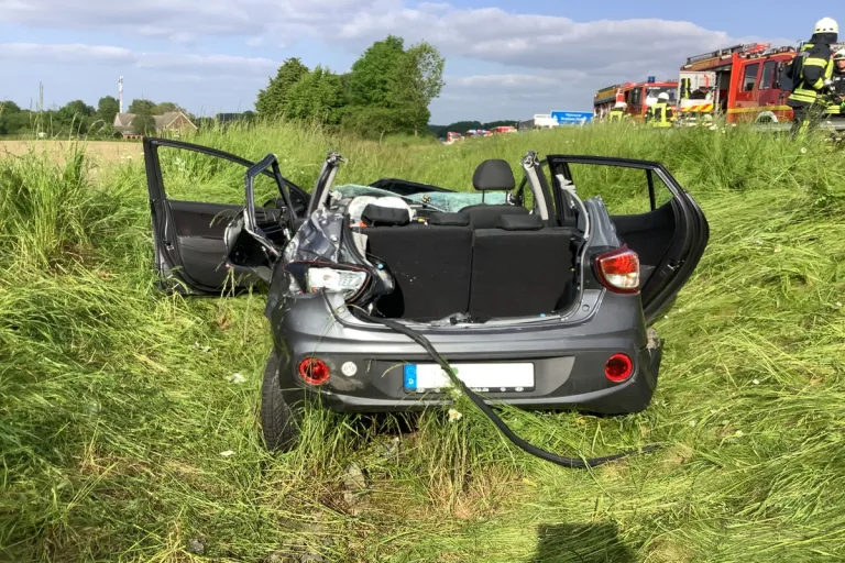 Oelde - Schwerer Verkehrsunfall auf der A2