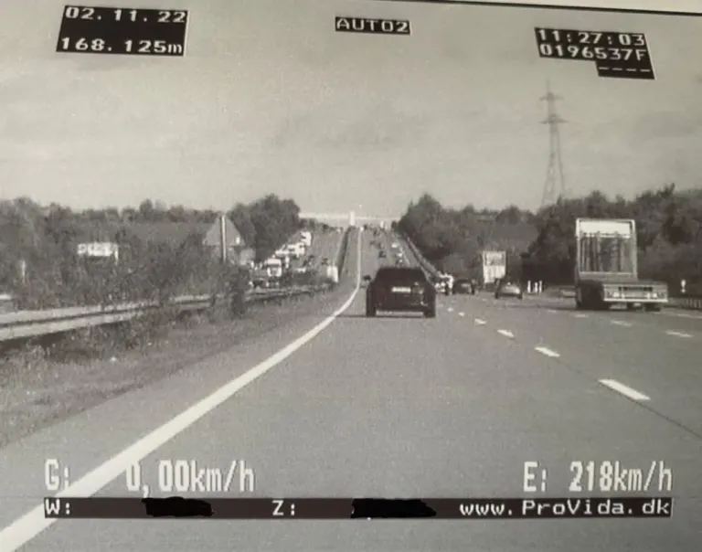 A9 Eisenberg Richtung Berlin – Autobahnpolizei stoppt Sportwagen mit über 200 km/h