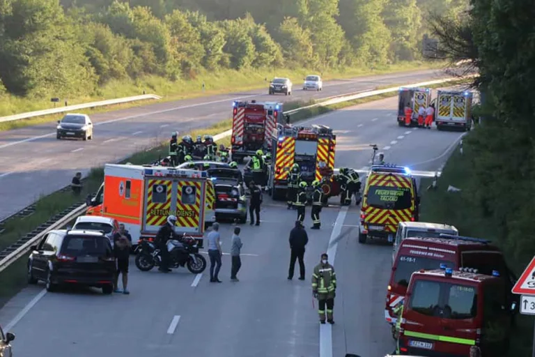 Horror-Unfall bei Hornbek - Geisterfahrer tötet Paar