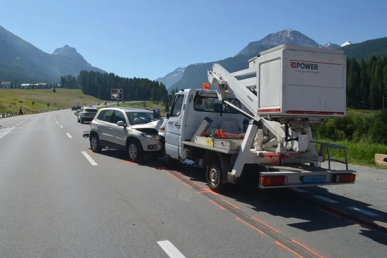 Samedan GR - Frontalkollision trotz Vollbremsung