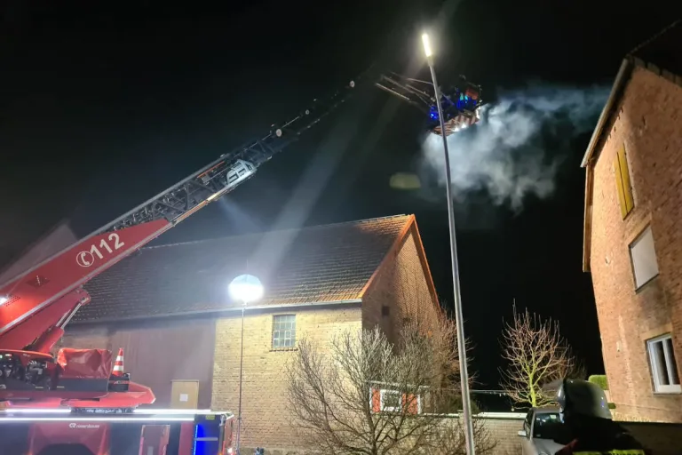 Borgentreich – Feuerwehreinsatz wegen Kaminbrand