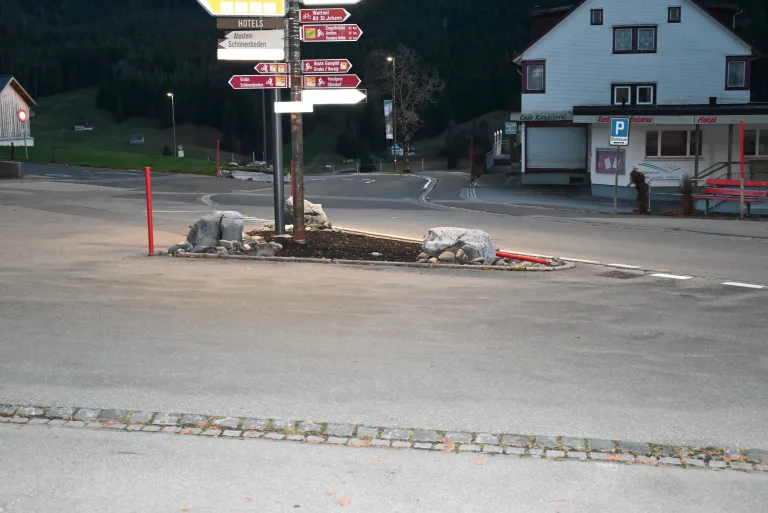 Wildhaus SG – Mit Auto Pfosten touchiert – Fahrerin alkoholisiert