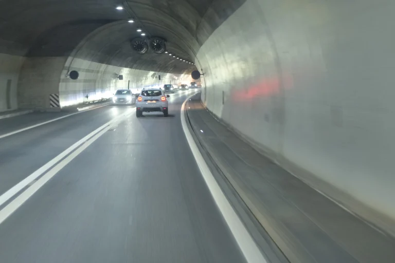 A21 Martigny VS – Nächtliche Sperrungen wegen Tunnelarbeiten