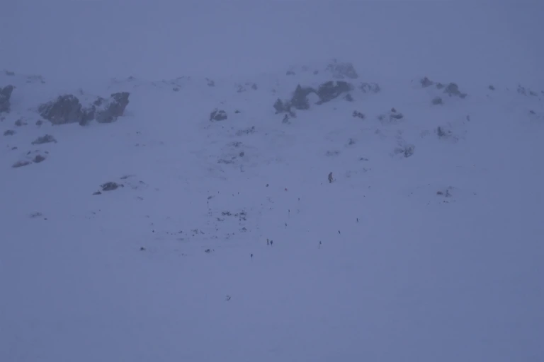Arosa GR – Snowboarderin tödlich von Lawine erfasst
