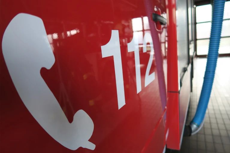 A3 Oberhausen – Zwei Schwerverletzte nach Unfall – Hund vermisst