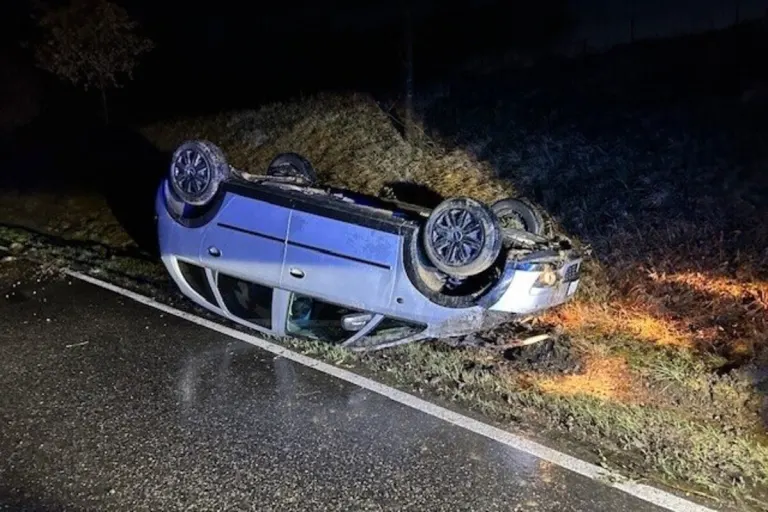 Niederhorbach RP - Sekundenschlaf führt zu Verkehrsunfall