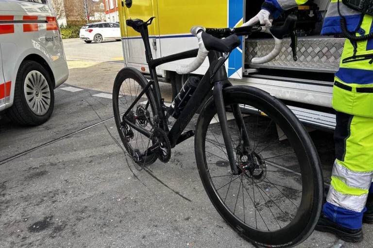 Wattwil SG – Kollision mit einem Rennradfahrer 