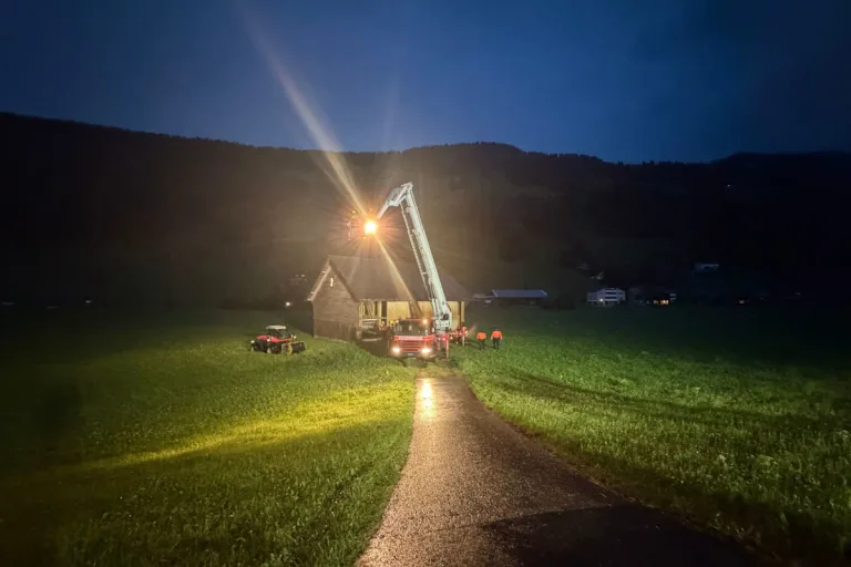 Alt St. Johann SG – Hoher Schaden nach Blitzeinschlag
