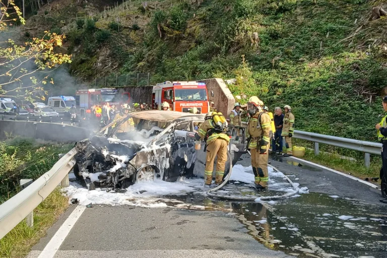 Thiersee T – Vier Verletzte bei schwerem Unfall