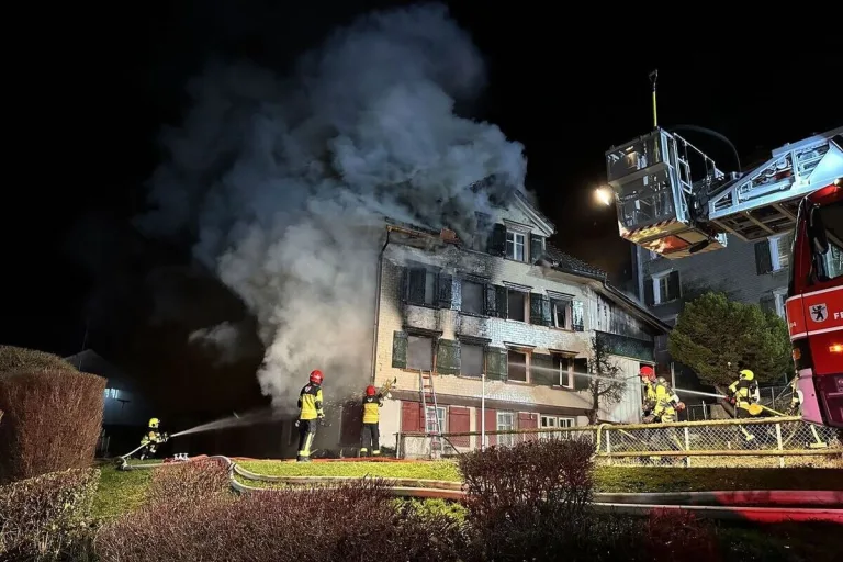 Herisau AR - Mehrere Hunderttausend Franken Sachschaden nach Brand