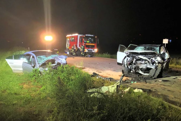 Worms - Fünfjähriges Kind bei Frontalcrash schwer verletzt!