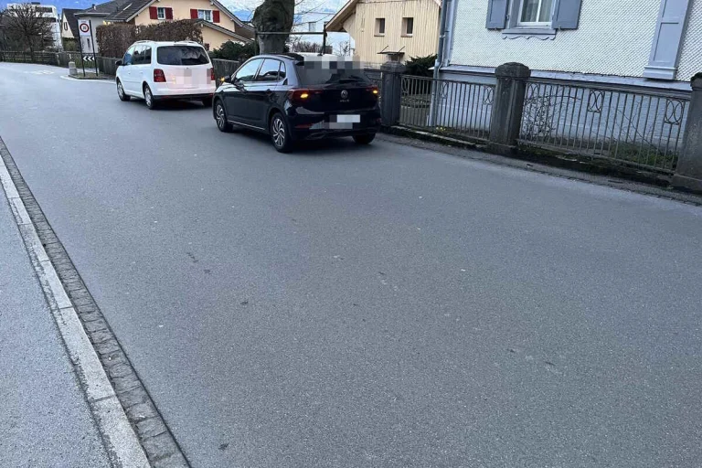Balgach SG - Alkoholisiert Unfall verursacht 