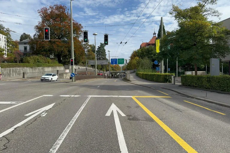 St.Gallen – Nach Auffahrunfall davongefahren