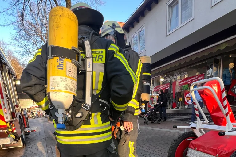 Horn-Bad Meinberg – Wohnungsbrand mit zwei Verletzten
