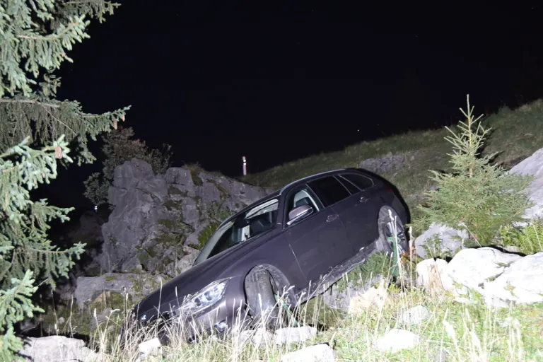 Unfall auf der Schwägalp AR - Junglenker von der Strasse abgekommen