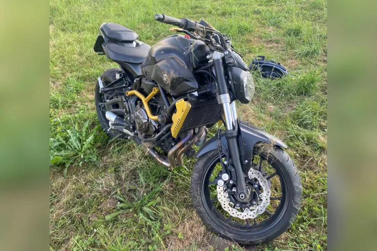 Busswil TG – Motorradfahrer nach Ausweichmanöver verunfallt – Verursacher fährt einfach davon