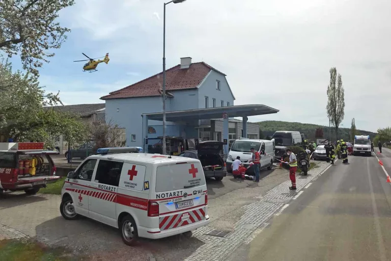 Ried am Riederberg - Explosion auf Tankstelle - Arbeiter verletzt!