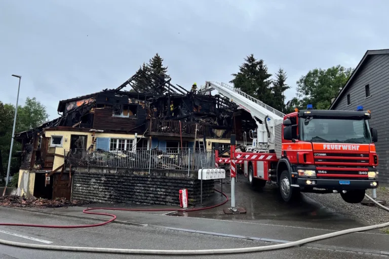 Dietschwil SG - Tote Person nach Brand gefunden 