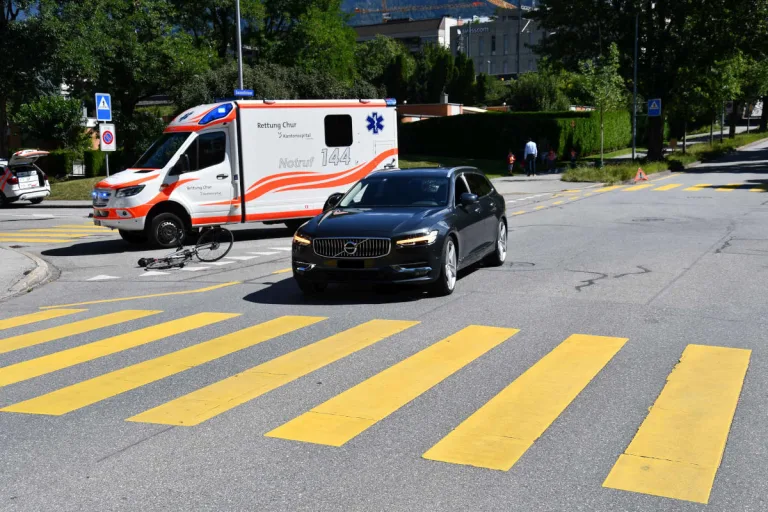 Chur GR – Auffahrunfall vor Fussgängerstreifen 