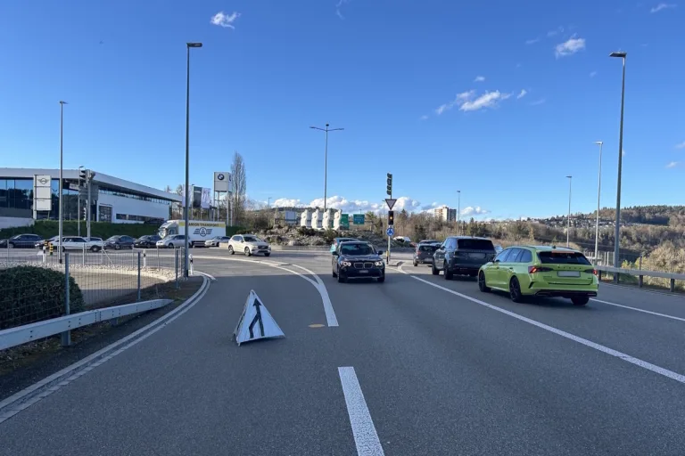 Wil SG - Fahrverbot nach Unfall