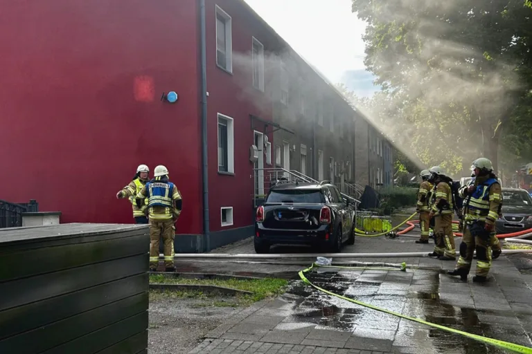 Recklinghausen NW – Eine Person schwer verletzt nach Brand von Wohnhaus