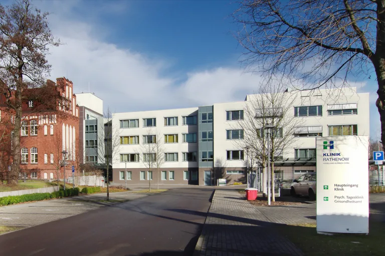 Potsdam – Kinderarzt wegen 130 Sexualdelikten angeklagt