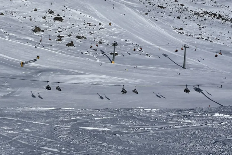 Samnaun GR – Tödlicher Skiunfall nach Annäherung mit Kind
