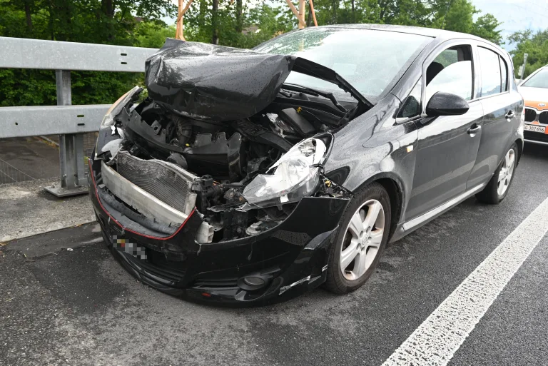 Buchs SG – Alkoholisierter Autofahrer verursacht Unfall