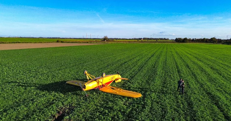 Wangerland – Flugzeug überschlägt sich bei Notlandung