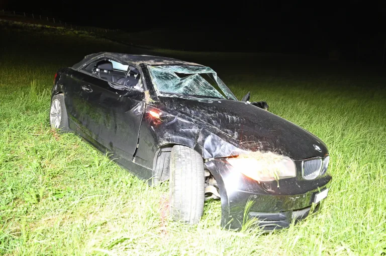 Malters LU – Auto überschlägt sich bei Unfall mehrfach