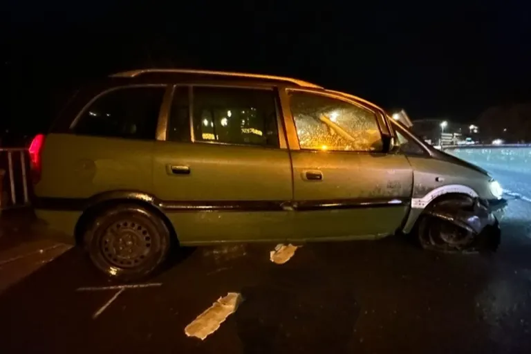 Sarnen OW - Unter Alkoholeinfluss Unfall verursacht     