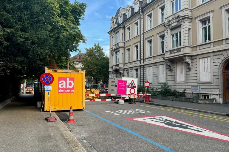 Basel-Stadt - Spezielles Elterntaxi gebüsst