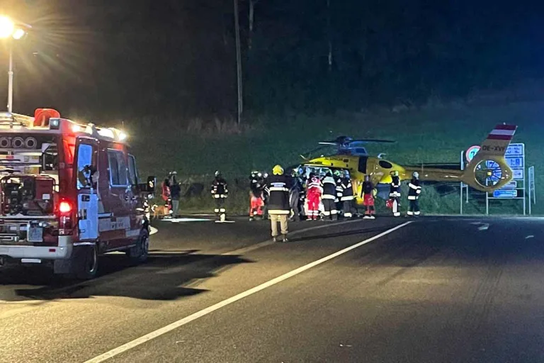 Ruden - Stark alkoholisierter Lenker baut schweren Unfall 