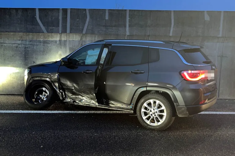 Stadt Solothurn – Seitlich-frontale Kollision zwischen zwei Autos