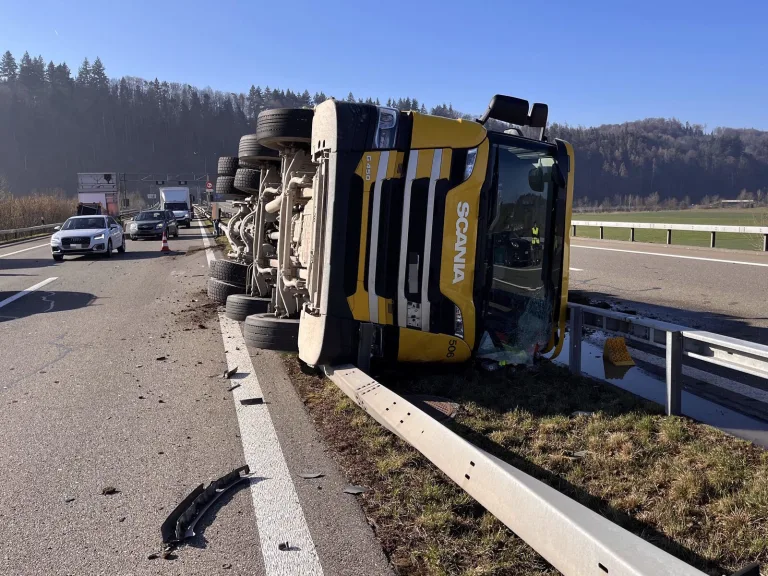 Unfall in Schmerikon SG - Trotz Absperrung weitergefahren