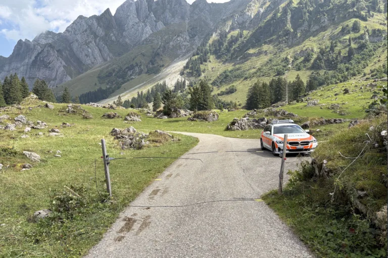 Unfall bei Ennetbühl SG – Rennradfahrer stürzt