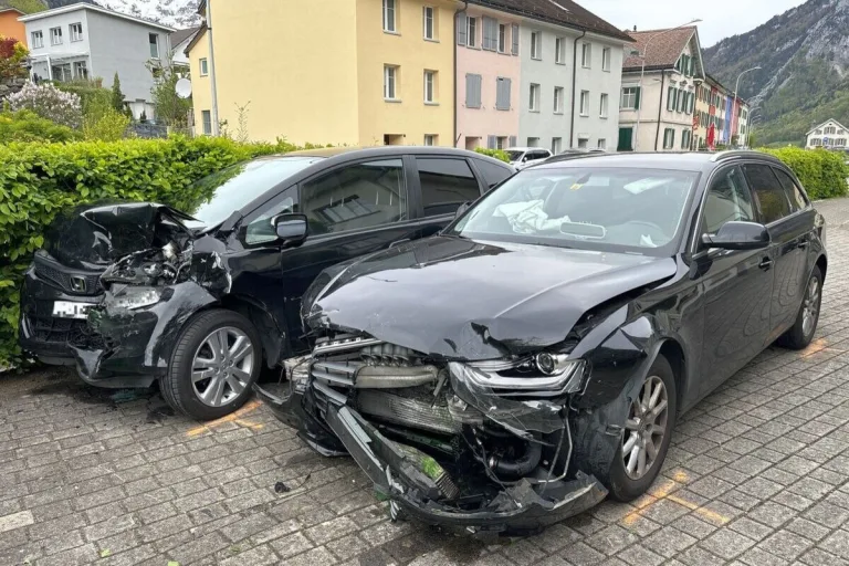 Unfall in Mitlödi GL - Am Steuer eingeschlafen 