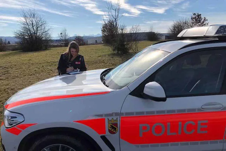 Bern - Kennt ihr den Unterschied bei der Polizei?