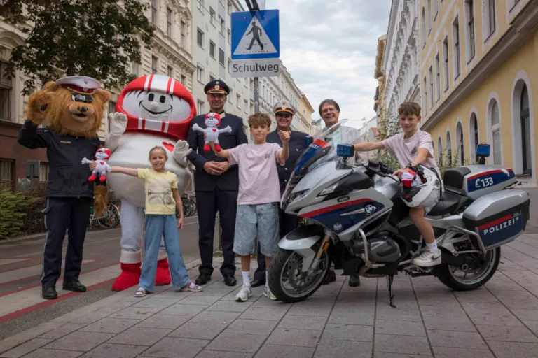 Wien – Mehr Polizeipräsenz rund um Schulen und Schulwege
