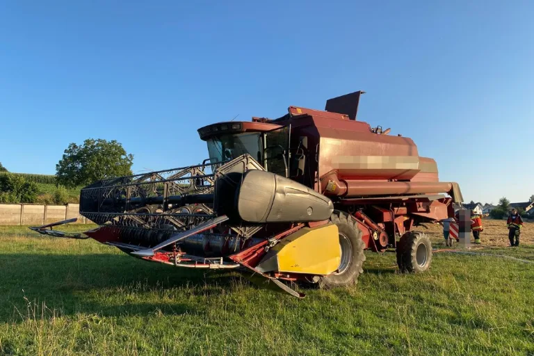 Bolken SO - Landmaschinen in Brand geraten