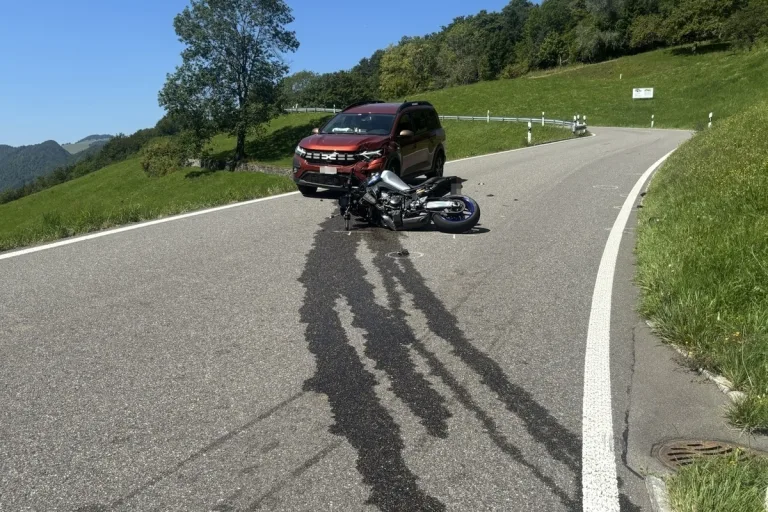 Ramiswil SO – Motorradfahrer bei Unfall schwer verletzt - Rega im Einsatz