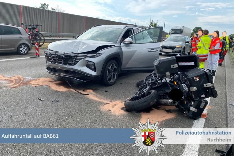 Auffahrunfall auf der BAB61 - Mehrere Verletzte 