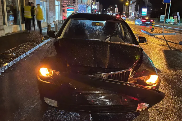 Amriswil TG - Autofahrer bei Auffahrunfall verletzt 
