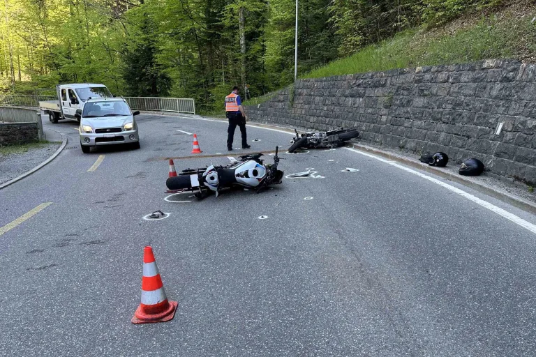 Trogen AR – Unfall bei Bruderbachbrücke fordert Verletzte