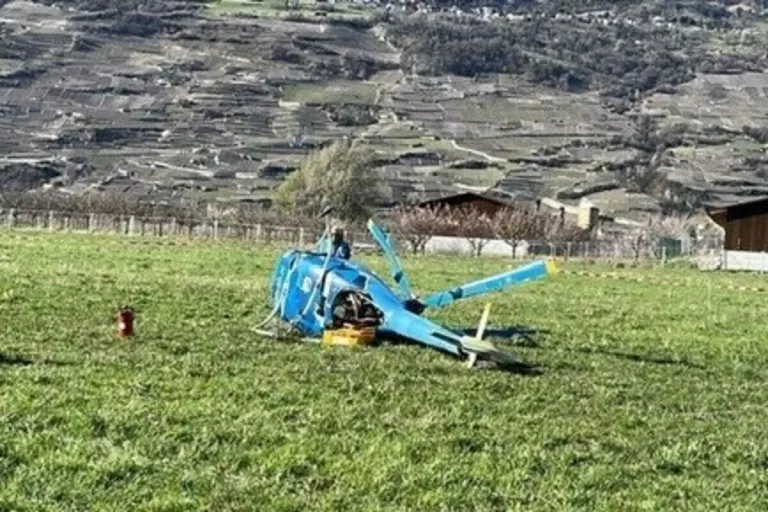 Vétroz VS - Helikopter auf einem Übungsgelände abgestürzt