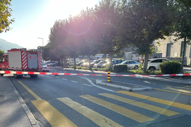 Tödlicher Verkehrsunfall in Sitten VS - Kollision am Fussgängerstreifen