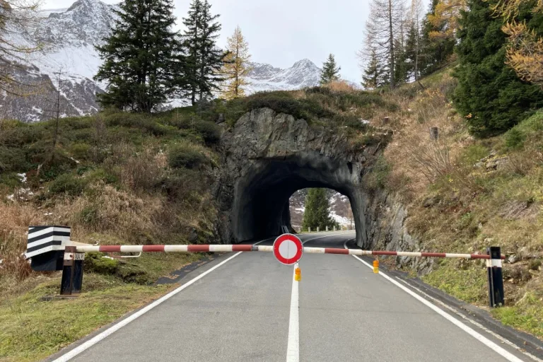 Wintersperre der Urner Alpenpässe -  Nur noch der Oberalp ist offen