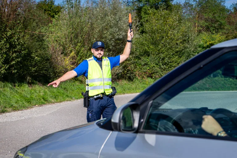 Zeiningen AG – Bei Kontrolle mehrere Schnellfahrer gestoppt