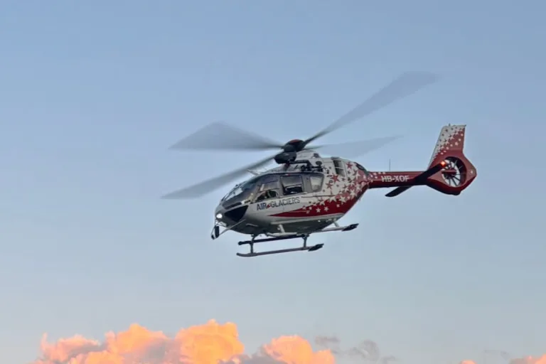 Motorradunfälle in Giswil OW – Zwei Töfffahrer mit Helikopter in Spital geflogen