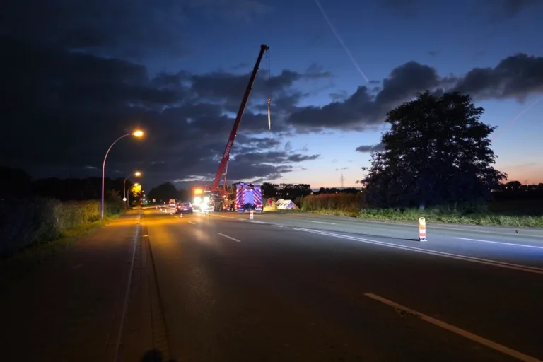 Cuxhaven NI – Unfall mit Wohnmobil  durch Sekundenschlaf